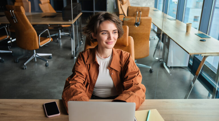 Read more about the article Miért jó néha irodába járni? A legmenőbb budapesti irodaházak (és aktuális nyitott pozícióink)